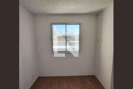 Quarto de apartamento para alugar com 2 quartos, 32m² em Vila Carmosina, São Paulo
