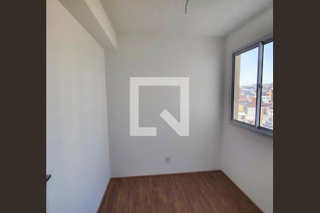 Quarto de apartamento para alugar com 2 quartos, 32m² em Vila Carmosina, São Paulo