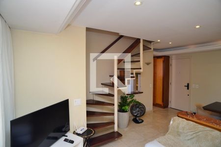 Sala de apartamento para alugar com 2 quartos, 76m² em Barra da Tijuca, Rio de Janeiro