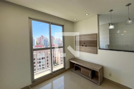 Sala de apartamento para alugar com 2 quartos, 52m² em Parque Bristol, São Paulo