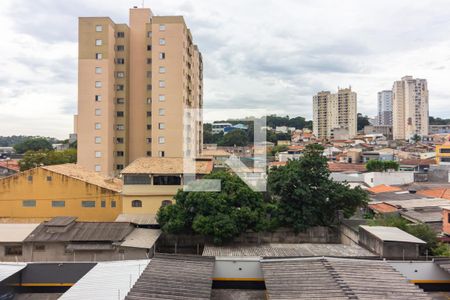 Vista  de apartamento para alugar com 2 quartos, 55m² em Quitaúna, Osasco