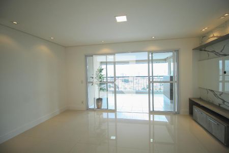 Apartamento para alugar com 2 quartos, 85m² em Vila Bertioga, São Paulo