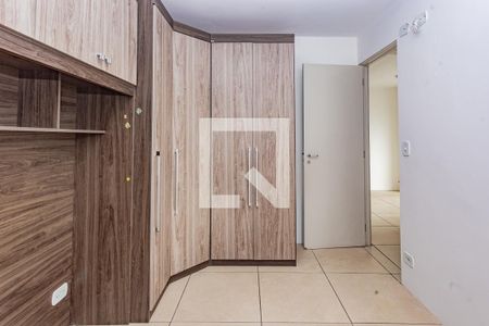 Quarto 1 de apartamento para alugar com 2 quartos, 50m² em Taboão, São Paulo