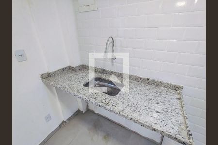 Sala/cozinha de apartamento para alugar com 1 quarto, 32m² em Tijuca, Rio de Janeiro