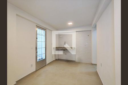 Sala/Cozinha de apartamento à venda com 1 quarto, 32m² em Tijuca, Rio de Janeiro