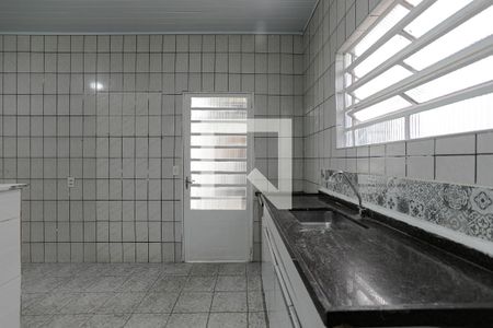 Cozinha de casa para alugar com 3 quartos, 128m² em Vila Industrial, Mogi das Cruzes