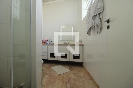Banheiro de casa para alugar com 3 quartos, 185m² em Jardim da Gloria, São Paulo