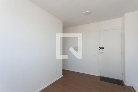 Sala de apartamento para alugar com 2 quartos, 42m² em Conjunto Habitacional Santa Etelvina Iii, São Paulo