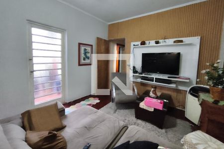 Sala de Estar de casa à venda com 3 quartos, 250m² em Jardim Garcia, Campinas