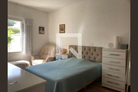 Quarto de casa à venda com 4 quartos, 195m² em Cidade Vargas, São Paulo