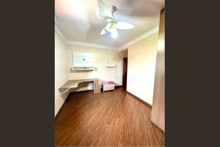 Casa à venda com 3 quartos, 180m² em Vila Camilópolis, Santo André