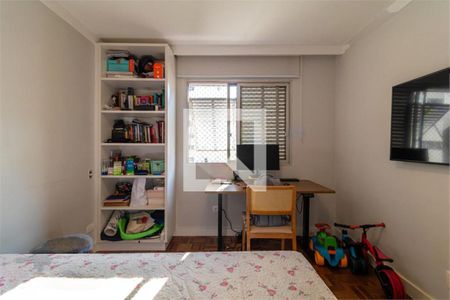 Apartamento à venda com 3 quartos, 130m² em Vila Uberabinha, São Paulo