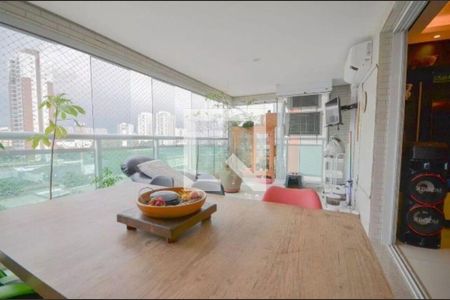 Apartamento para alugar com 2 quartos, 109m² em Jardim Caravelas, São Paulo