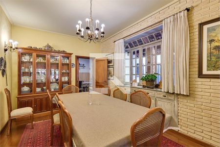 Casa à venda com 4 quartos, 411m² em Jardim Cordeiro, São Paulo