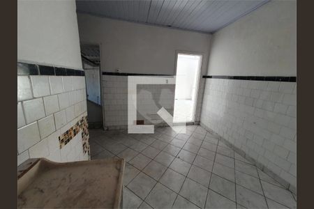 Casa à venda com 1 quarto, 156m² em Vila Esperança, São Paulo