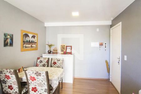 Sala de apartamento à venda com 2 quartos, 48m² em Igara, Canoas
