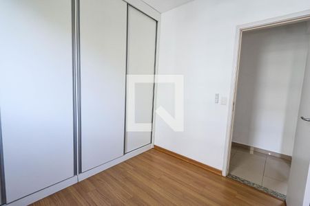 Quarto 1 de apartamento para alugar com 3 quartos, 85m² em Buritis, Belo Horizonte