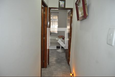 Corredor de casa à venda com 2 quartos, 112m² em Encantado, Rio de Janeiro