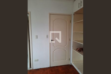 Quarto de apartamento à venda com 2 quartos, 75m² em Vila Deodoro, São Paulo