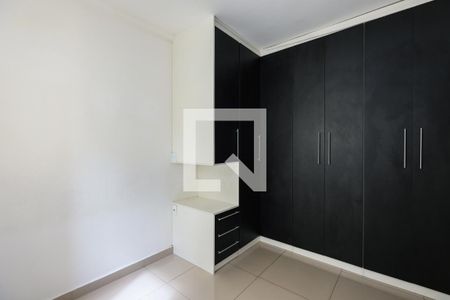 Suíte  de apartamento à venda com 3 quartos, 61m² em Jardim Caner, Taboão da Serra