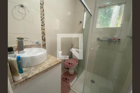 Banheiro de casa de condomínio à venda com 3 quartos, 110m² em Chácara Seis de Outubro, São Paulo