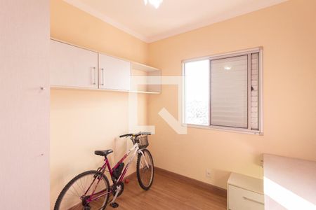 Quarto 1 de apartamento para alugar com 2 quartos, 50m² em Bussocaba, Osasco