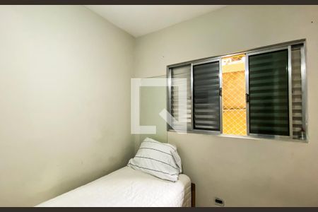 Quarto 2 de casa para alugar com 6 quartos, 240m² em Parque Cisper, São Paulo