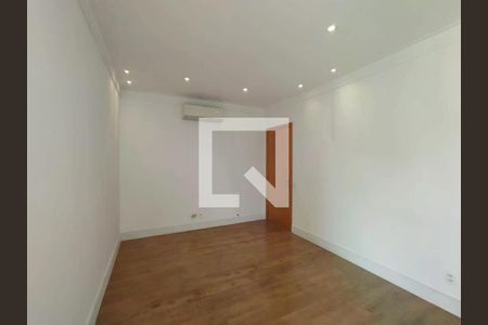 Apartamento para alugar com 1 quarto, 54m² em Cambuí, Campinas