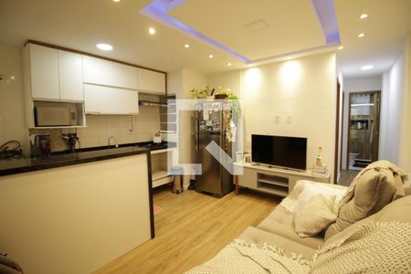 Apartamento à venda com 2 quartos, 42m² em Gardênia Azul, Rio de Janeiro