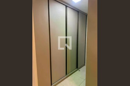 Apartamento para alugar com 3 quartos, 110m² em Vila Itapura, Campinas