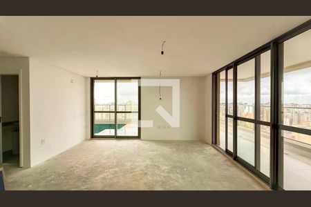 Apartamento para alugar com 3 quartos, 243m² em Cambuí, Campinas