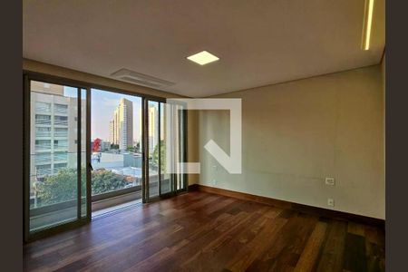 Apartamento à venda com 3 quartos, 257m² em Cambuí, Campinas