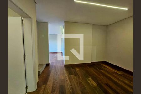 Apartamento à venda com 3 quartos, 257m² em Cambuí, Campinas