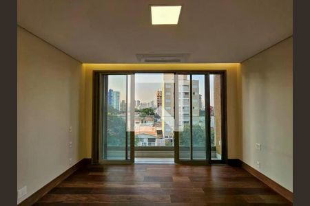 Apartamento à venda com 3 quartos, 257m² em Cambuí, Campinas