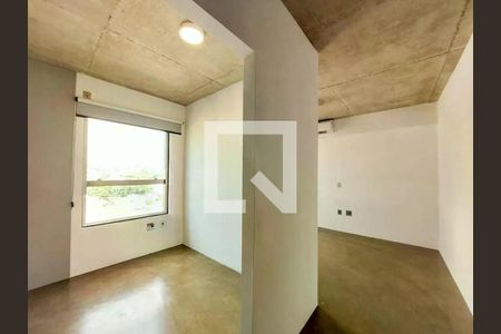 Apartamento à venda com 1 quarto, 70m² em Cambuí, Campinas