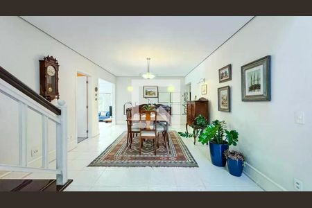 Casa de Condomínio à venda com 5 quartos, 353m² em Jardim Botânico (Sousas), Campinas