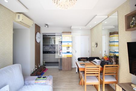 Sala de apartamento à venda com 2 quartos, 49m² em Passo das Pedras, Porto Alegre