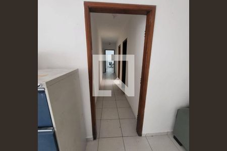 Casa para alugar com 3 quartos, 326m² em Jardim Pedreira, São Paulo
