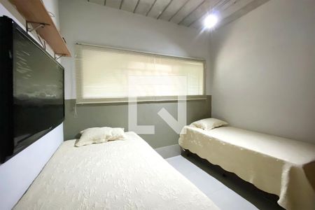 Suite 1 de casa à venda com 4 quartos, 400m² em Vila Oeste, Belo Horizonte
