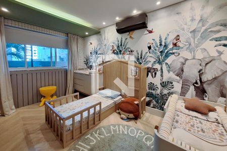 Quarto 1 de apartamento à venda com 4 quartos, 182m² em Icaraí, Niterói
