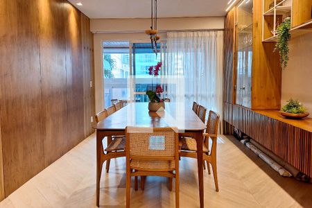 Sala de apartamento à venda com 4 quartos, 182m² em Icaraí, Niterói