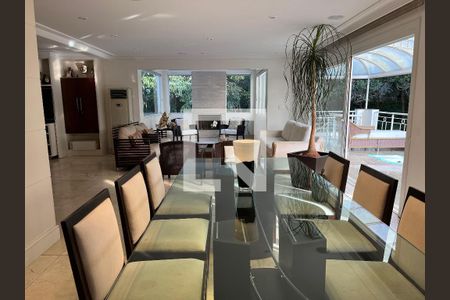 Casa à venda com 4 quartos, 650m² em Vila Santos, São Paulo