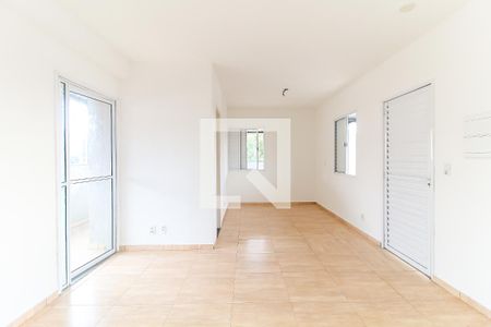 Quarto/Cozinha de apartamento para alugar com 2 quartos, 74m² em Cidade Antônio Estêvão de Carvalho, São Paulo