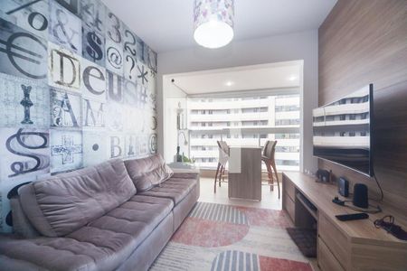 Sala de TV de apartamento para alugar com 2 quartos, 68m² em Vila da Serra, Nova Lima