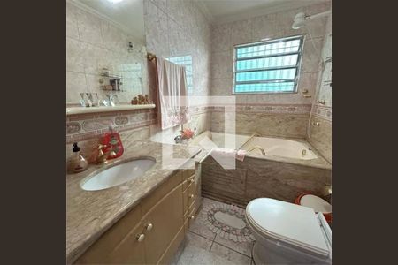 Casa à venda com 2 quartos, 154m² em Vila Boacava, São Paulo
