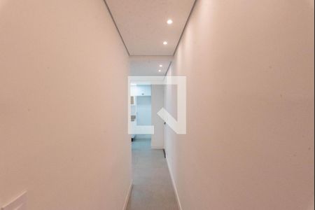 Corredor de apartamento para alugar com 2 quartos, 50m² em Loteamento Parque São Martinho, Campinas