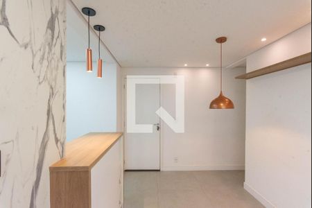 Sala de apartamento para alugar com 2 quartos, 50m² em Loteamento Parque São Martinho, Campinas