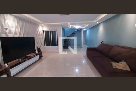 Casa à venda com 4 quartos, 250m² em Bussocaba, Osasco