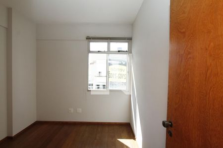 Quarto 1 de apartamento à venda com 2 quartos, 80m² em Boa Viagem, Belo Horizonte