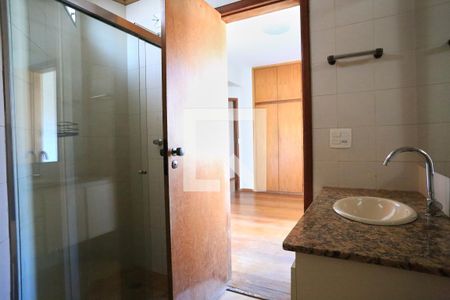 Banheiro da Suíte de apartamento para alugar com 2 quartos, 80m² em Boa Viagem, Belo Horizonte